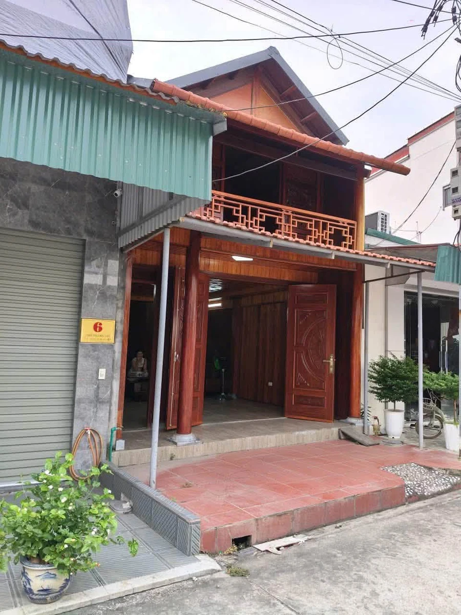 Bán nhà gỗ 2 tầng 67,5m2 phố Tháng Lợi, Tân Hưng, Hải Dương - Ảnh 1