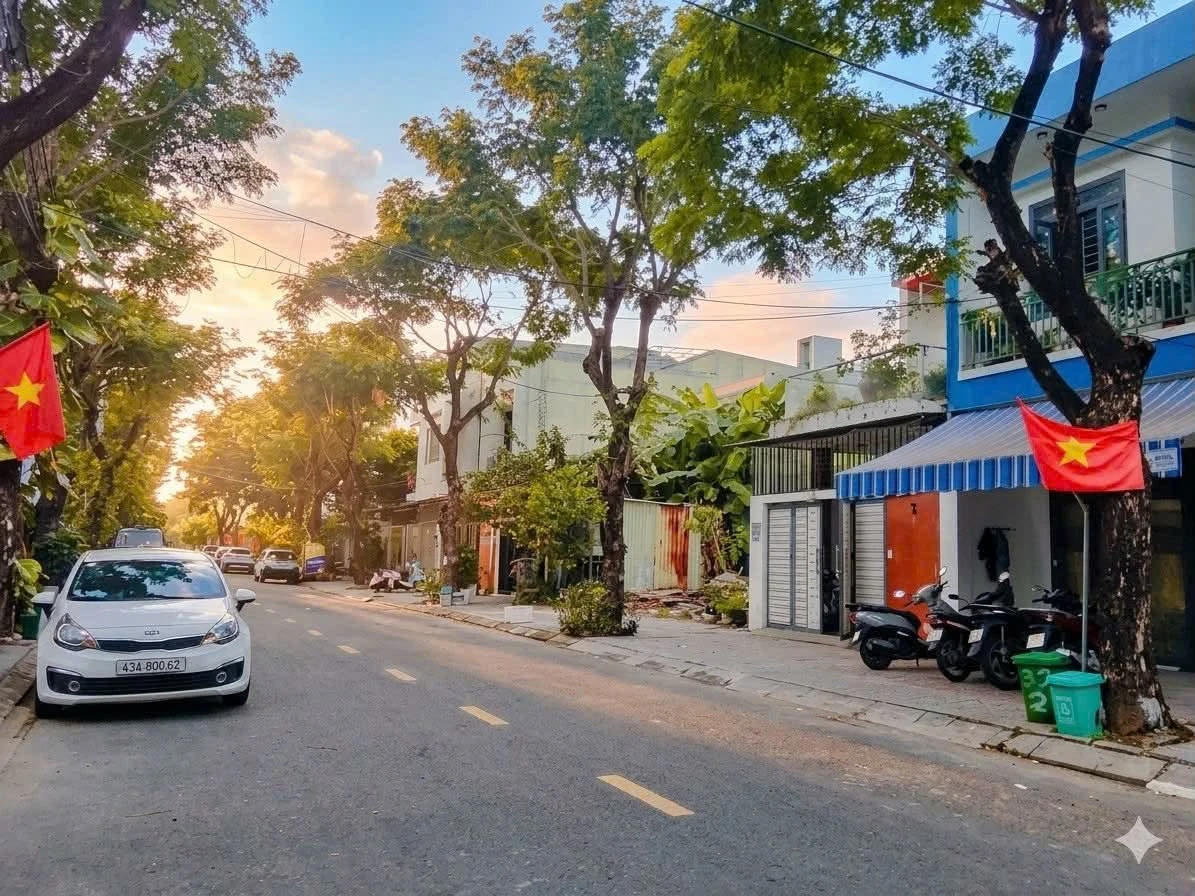 Nhà 3 tầng mặt tiền Bùi Thiện Ngộ 100m², 4PN, 6,4 tỷ - Ảnh 1