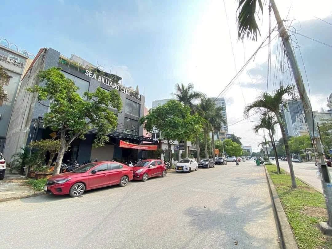 Bán nhà 3 tầng 238m2 mặt Phùng Chí Kiên - 55 tỷ - Ảnh 1