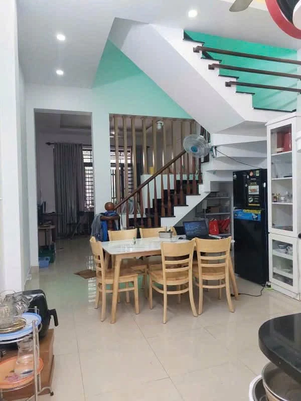 Nhà 3 tầng hẻm ô tô 8m, 56m2, Phú Hữu, 5.6 tỷ - Ảnh thu nhỏ 4