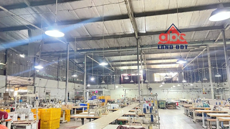 Cho thuê nhà xưởng 2400m2 Phước Tân, Đồng Nai 50 triệu/tháng