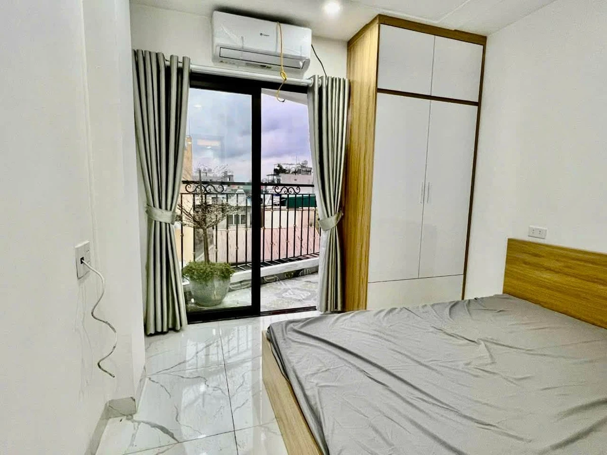 Cho thuê căn hộ 2 phòng ngủ 40m² Lạc Long Quân, Tây Hồ - Ảnh thu nhỏ 3