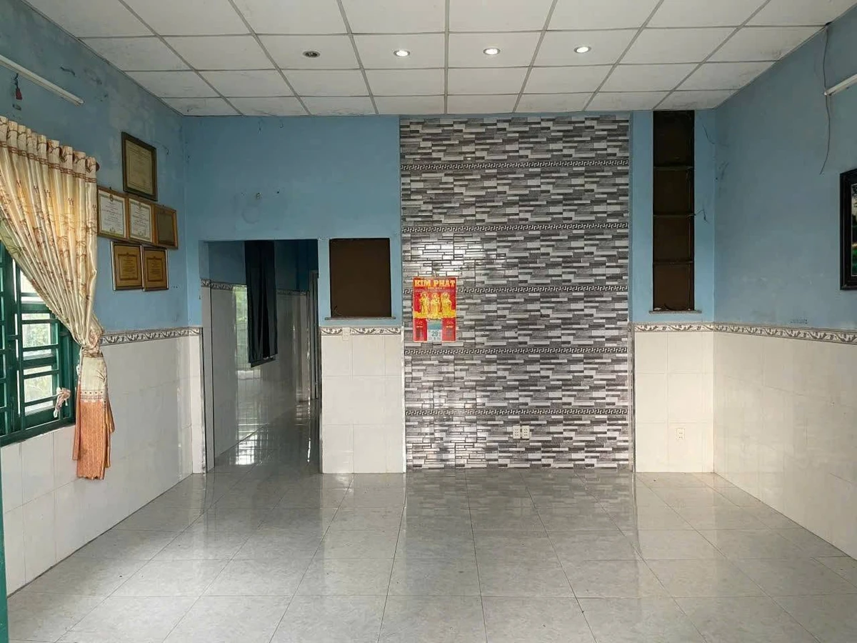 Bán nhà 420m2 sổ hồng riêng Mỹ Hạnh Long An 2 tỷ 1 - Ảnh thu nhỏ 2