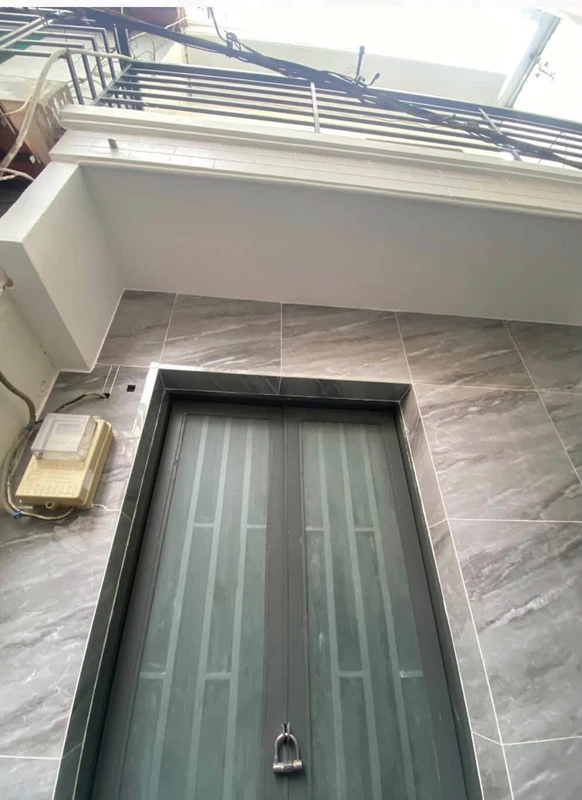 Bán nhà 3 tầng 3 phòng 60m2 Trần Quang Khải Quận 1