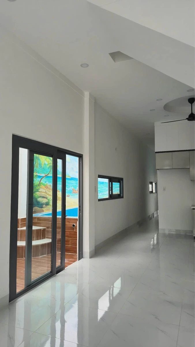 Bán nhà 5x30m có hồ bơi, 3 phòng ngủ, giá 2,35 tỷ tại Khánh Xuân, Buôn Ma Thuột - Ảnh thu nhỏ 4