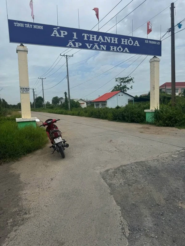 Bán nền 120m² kdc ấp 1, Thạnh Hòa, Bến Lức 760 triệu
