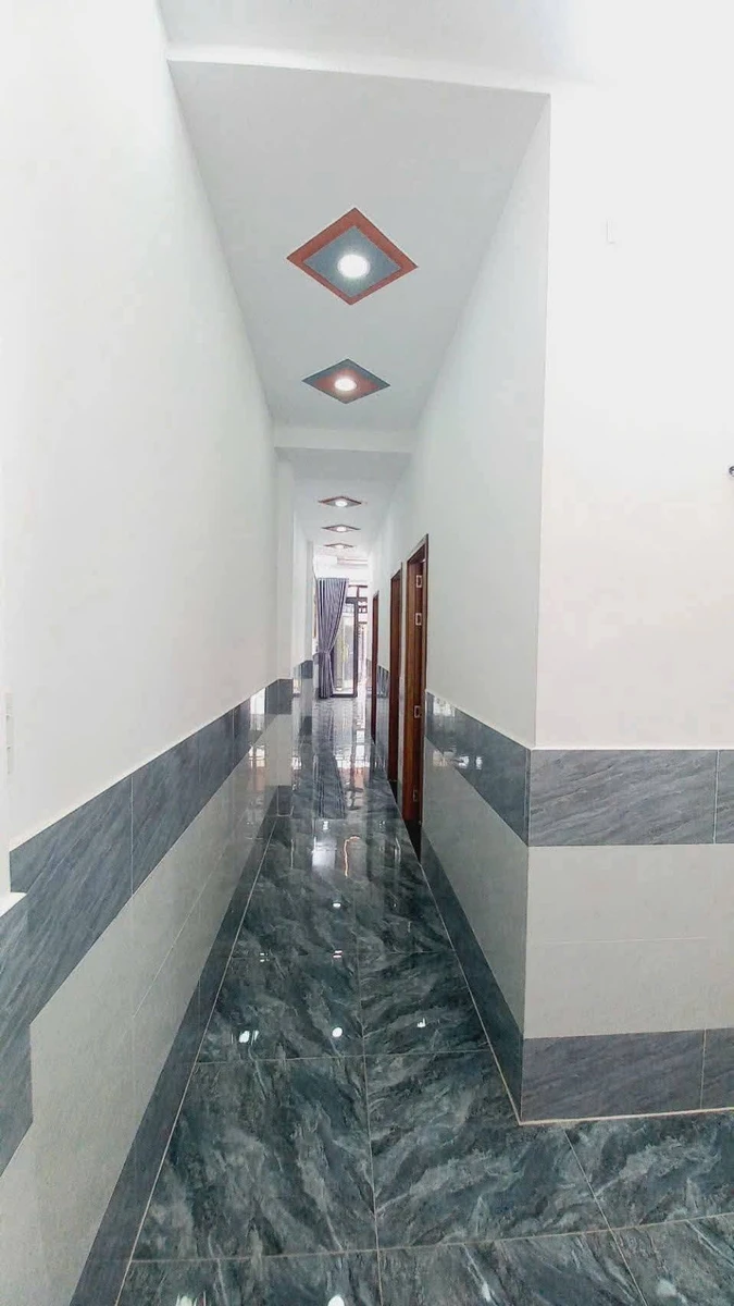 Bán nhà SHR Xuân Thới Sơn, 100m², 3 PN, 3 tỷ 800 - Ảnh thu nhỏ 4