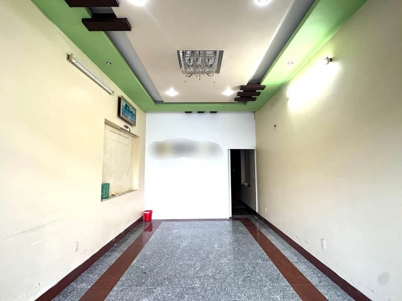 Bán nhà mặt đường Lê Hồng Phong 60m2, 4 tầng, 4 phòng ngủ, Hải Phòng