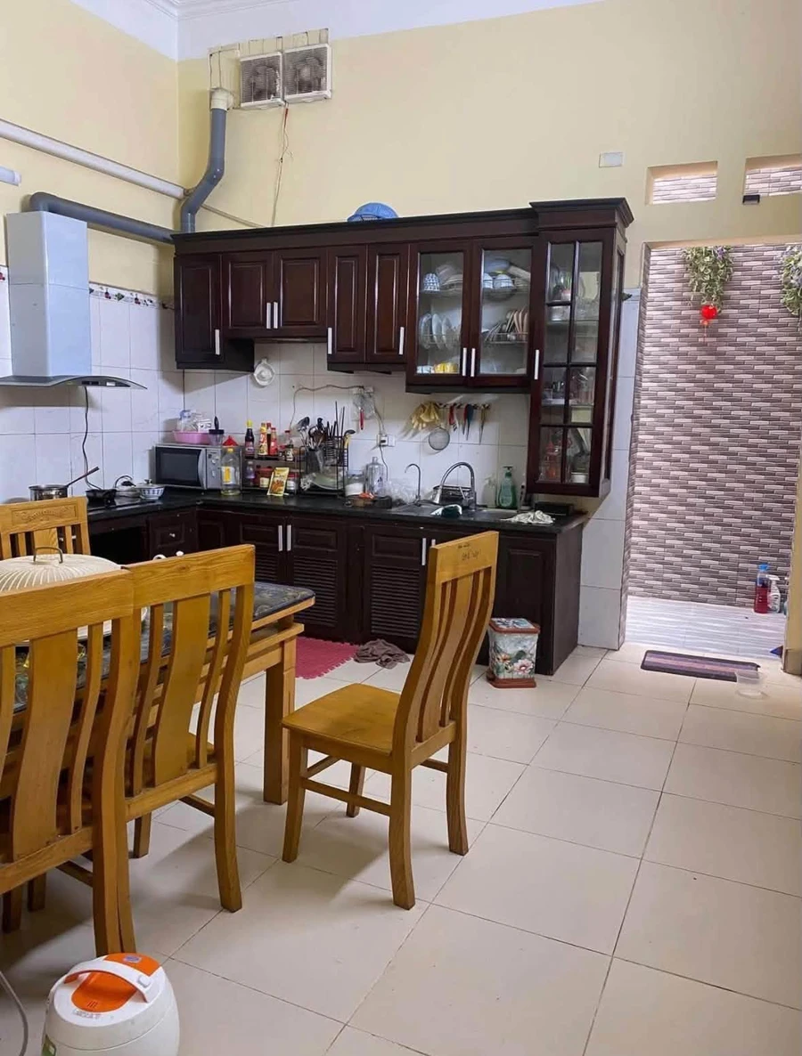 Bán nhà 3 tầng 176m² 4PN Phường Bình Hàn, Hải Dương - Ảnh thu nhỏ 3
