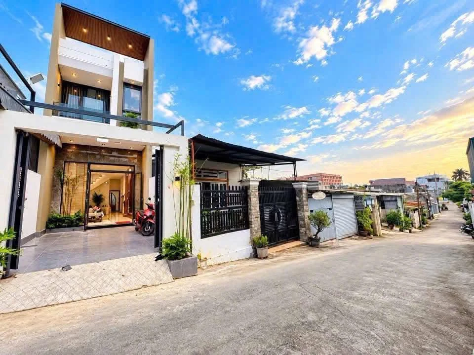 Bán nhà 1 trệt 1 lầu 4x25m, 3 phòng ngủ, sổ riêng thổ cư tại Long Bình Mới, Hố Nai, Đồng Nai - Ảnh thu nhỏ 5