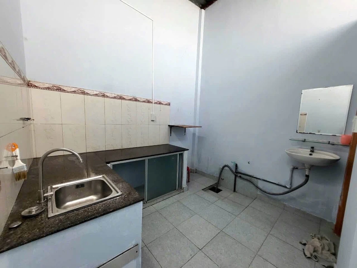 Bán nhà 2PN 75m² Cao Thắng, Phan Thiết 1 tỷ 450 triệu - Ảnh thu nhỏ 4