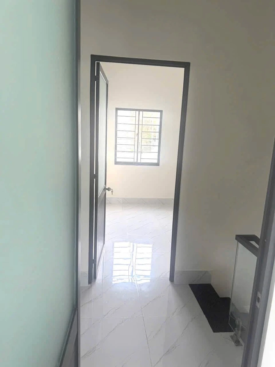 Bán nhà 1 trệt 1 lầu 82m² 2PN Tân Vạn Cần Giờ 1.899 tỷ - Ảnh thu nhỏ 5