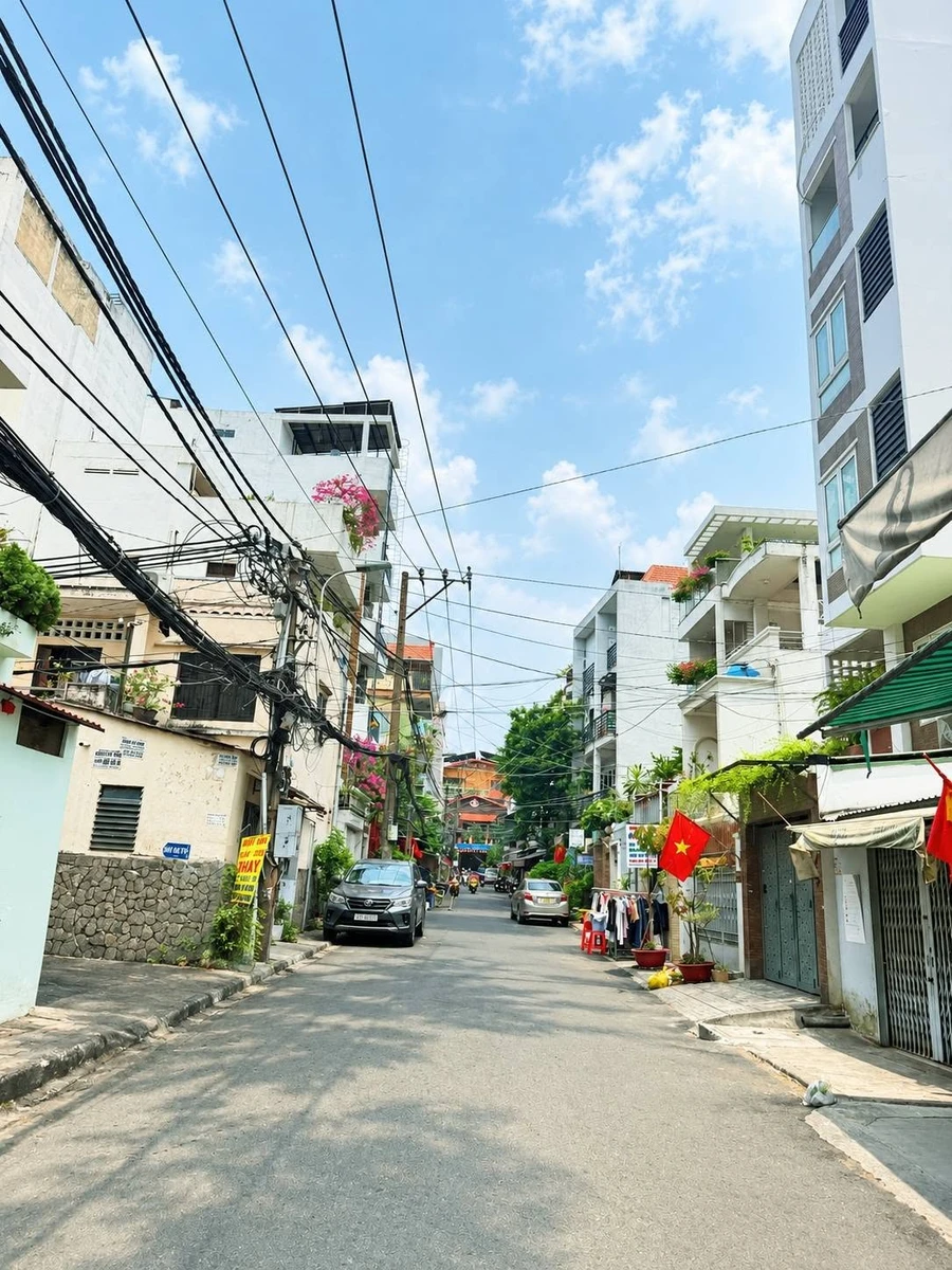 Bán nhà hẻm ô tô 5,3x10m 1 trệt 1 lầu gần Nơ Trang Long, Bình Thạnh giá 5 tỷ - Ảnh 1