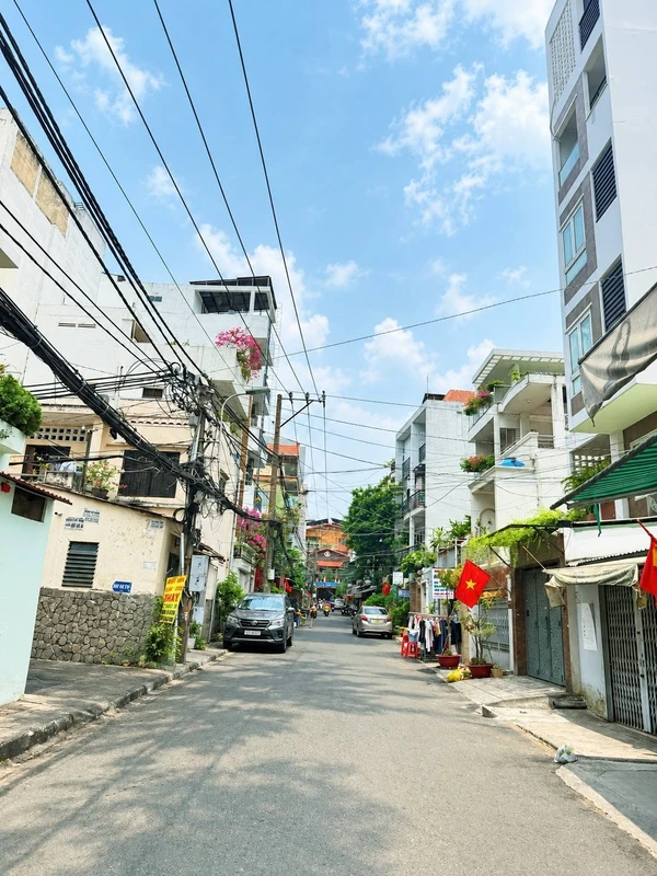 Bán nhà hẻm ô tô 5,3x10m 1 trệt 1 lầu gần Nơ Trang Long, Bình Thạnh giá 5 tỷ