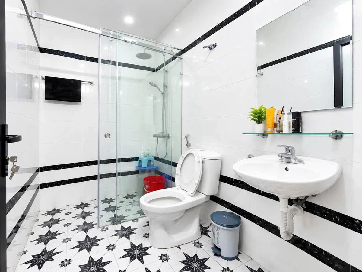 Bán nhà Khúc Thừa Dụ 66m² 4 tầng 5.2 tỷ Tân Bình - Ảnh thu nhỏ 2