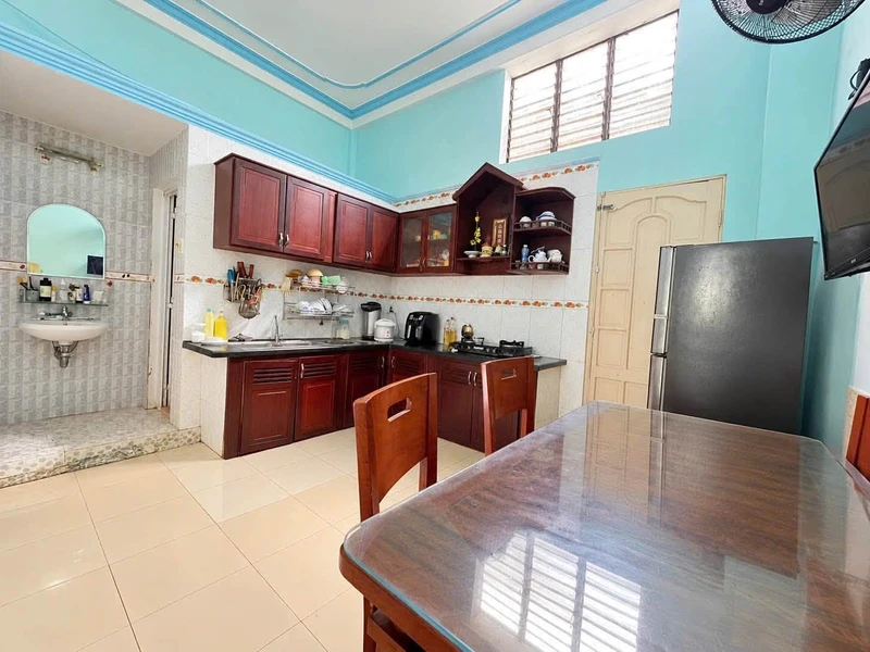 Bán nhà 4PN, 2WC, 83m2, Thái Phiên, Huế, 2,699 tỷ