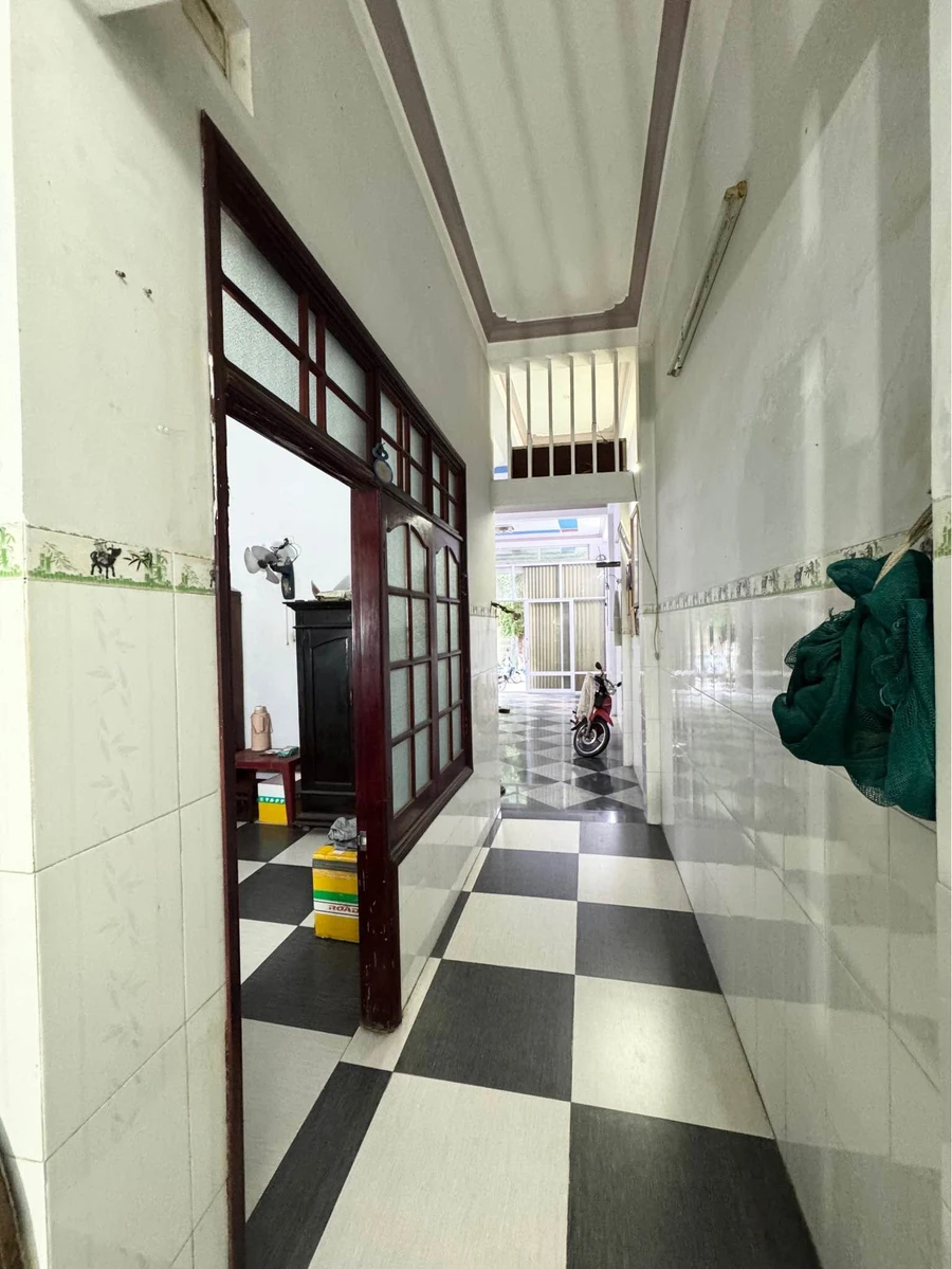 Bán nhà 2 tầng 3PN 86m2 mặt tiền Ngô Tất Tố, Quy Nhơn - Ảnh thu nhỏ 3