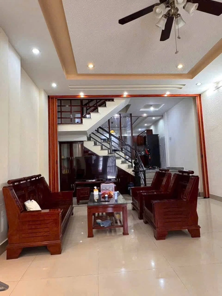 Bán nhà 3 tầng 97m² Trần Tử Bình Nha Trang 8.5 tỷ - Ảnh 1