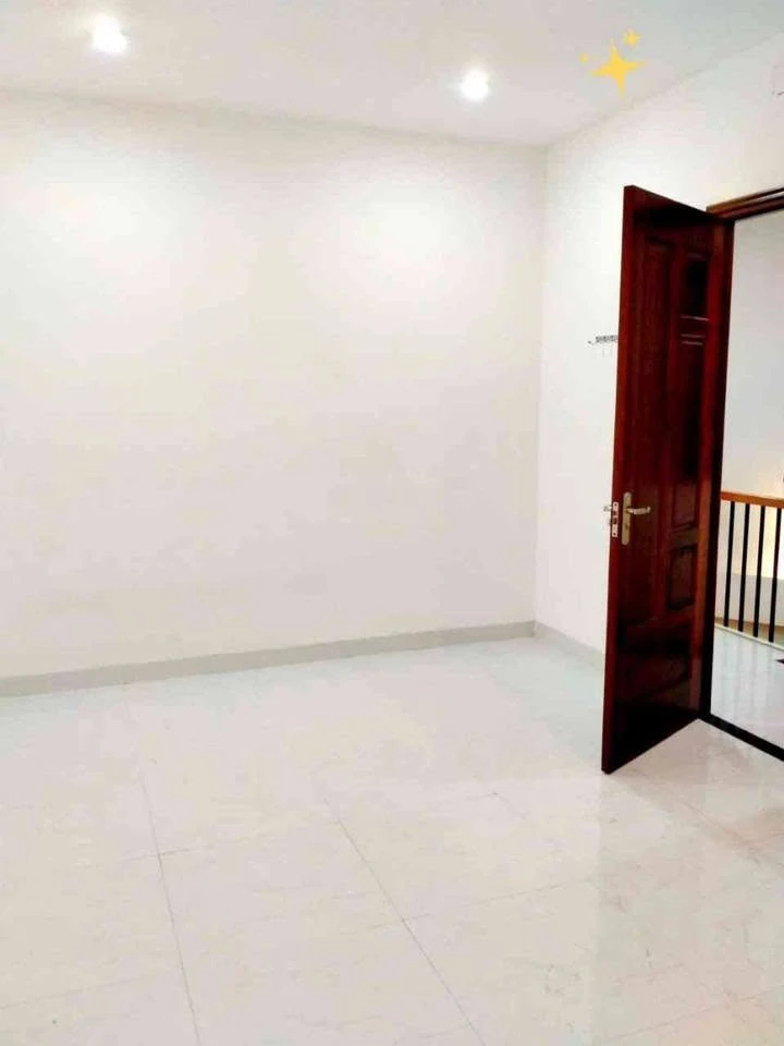 Bán nhà 3 tầng 5PN 58m² Hoàng Hoa Thám, Đà Nẵng, 4 tỷ 550 triệu - Ảnh 1
