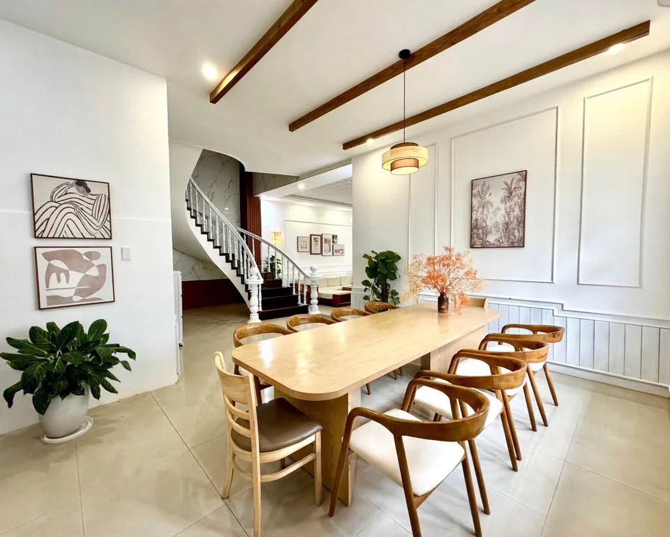 Cho thuê villa 3 tầng hồ bơi mặt tiền Đà Nẵng 200m2 - Ảnh thu nhỏ 5