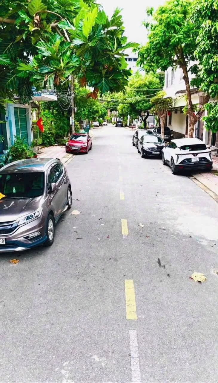 Bán đất mặt tiền Phạm Hàm 5x20m KDC Bà Triệu đối diện công viên Ba Tơ - Ảnh 1