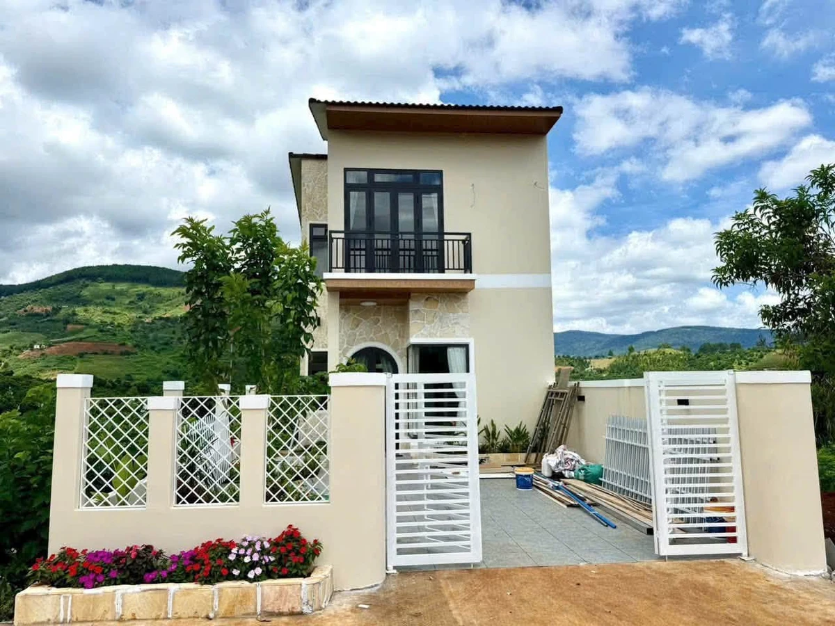 Bán nhà nghỉ dưỡng 261m² 3PN Nam Ban Lâm Hà 2,9 tỷ - Ảnh 1