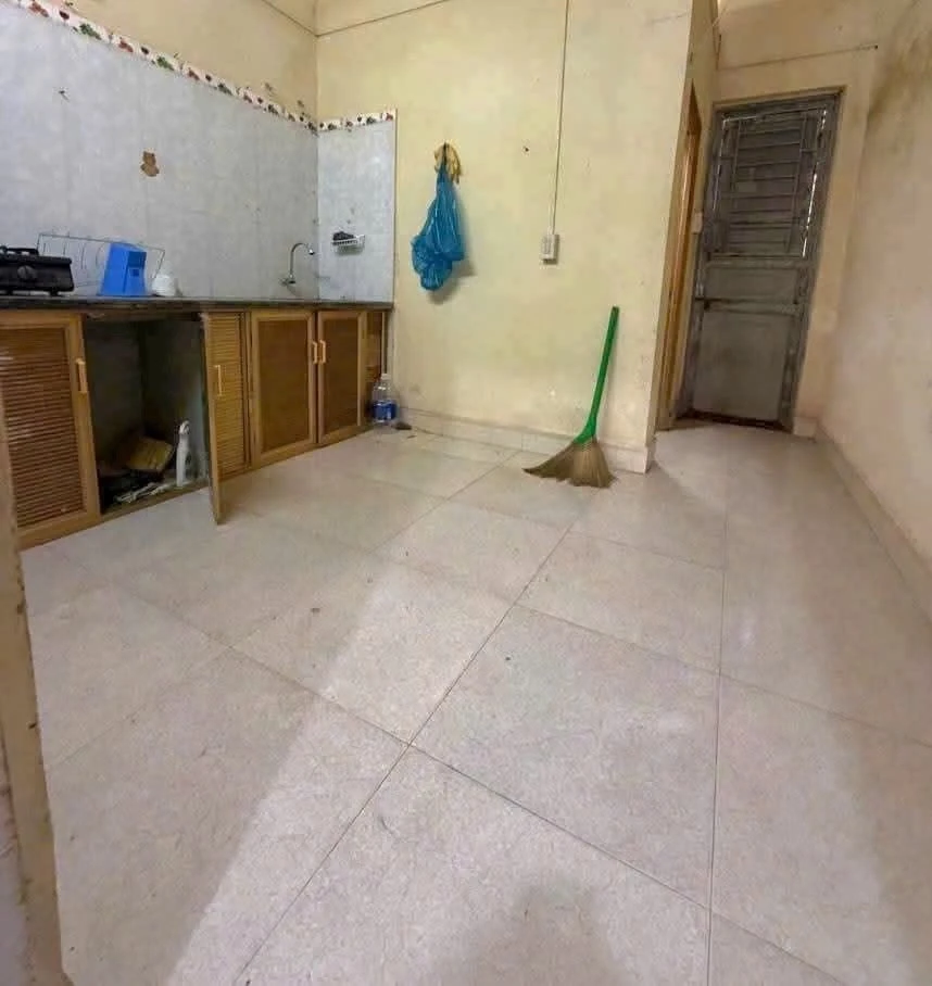 Cho thuê nhà 1 tầng 50m2, 1 phòng ngủ, Lê Thanh Nghị - Ảnh 1