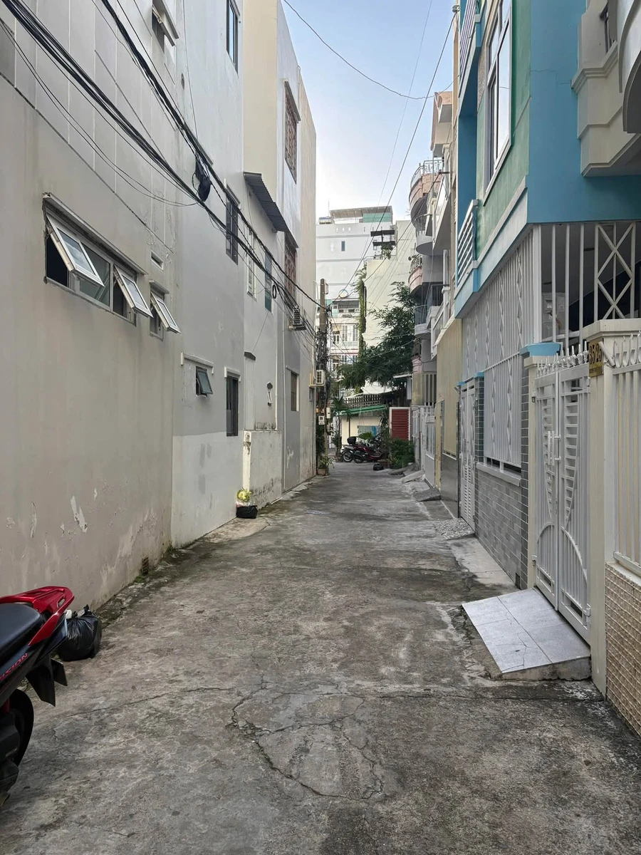 Bán nhà cấp 4 hẻm ô tô 52.3m2 gần biển Khánh Hòa - Ảnh thu nhỏ 3