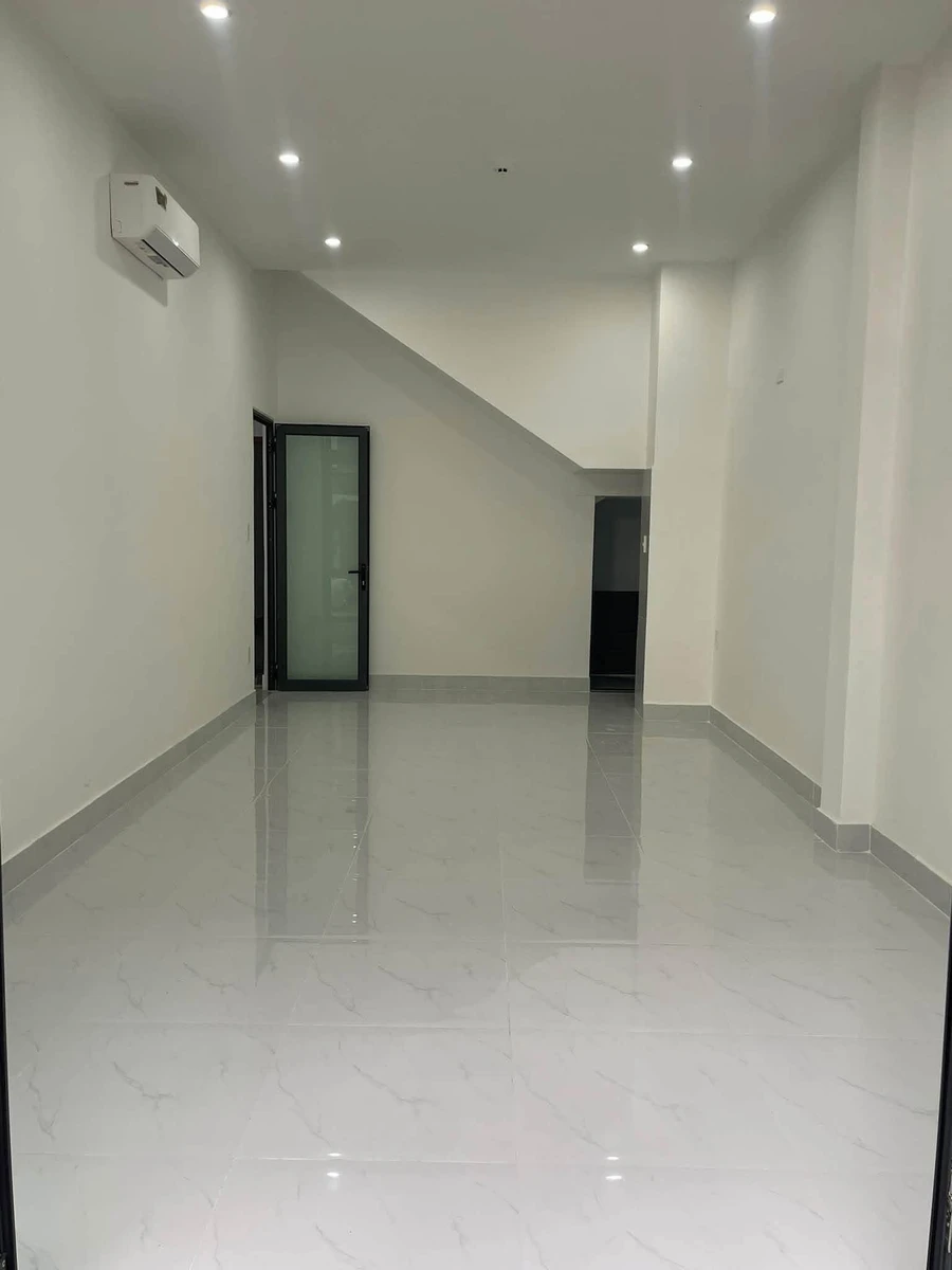 Bán shophouse 6 PN sát biển Nguyễn Tất Thành 80m², dòng tiền 1 tỷ/năm - Ảnh thu nhỏ 3