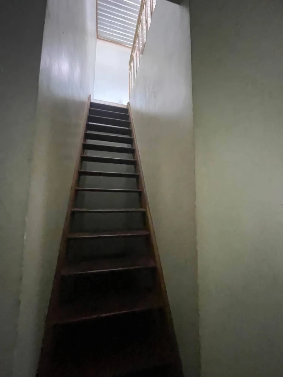 Bán nhà 3PN ngã cấp 4 cách ĐHTN 300m, 140m2, 2 tỷ 199 triệu - Ảnh thu nhỏ 4