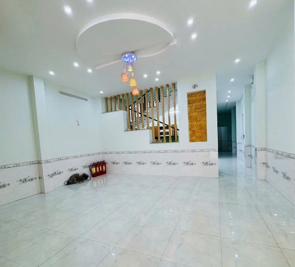 Bán nhà dịch vụ 14 căn hộ 132m2 Giải Phóng 5,8 tỷ - Ảnh thu nhỏ 3