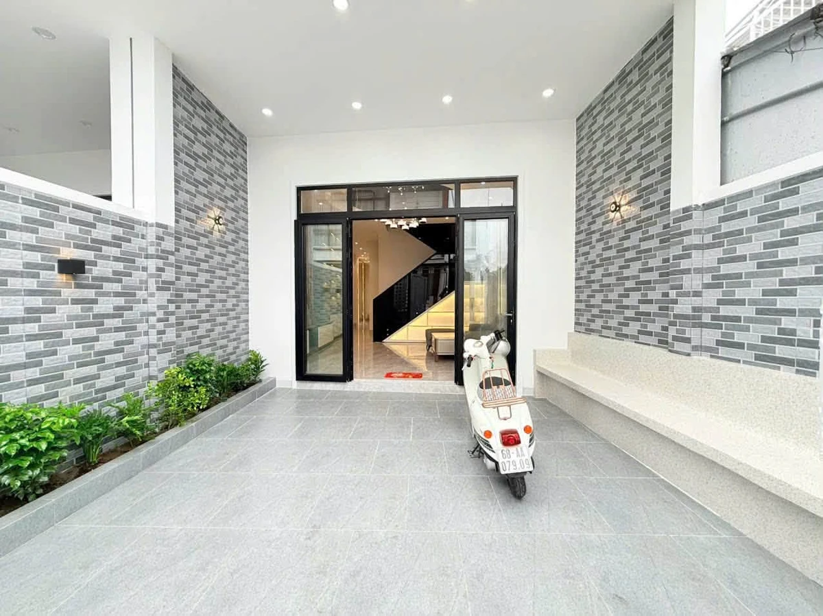 Bán nhà phố 2 mặt tiền Sương Nguyệt Anh, Rạch Giá 88m² - Ảnh thu nhỏ 2