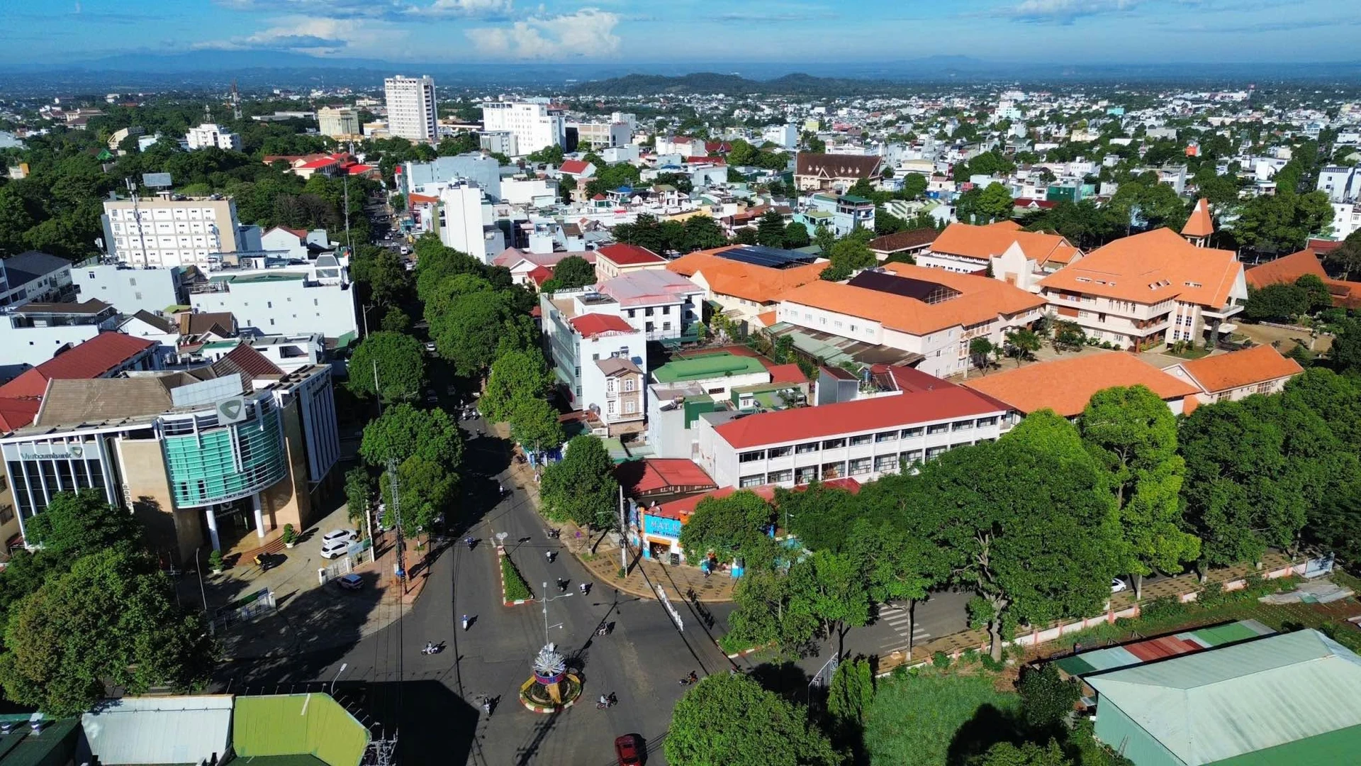 Bán đất hẻm Lê Thánh Tông, Buôn Ma Thuột, 129m², 6.99 tỷ - Ảnh 1
