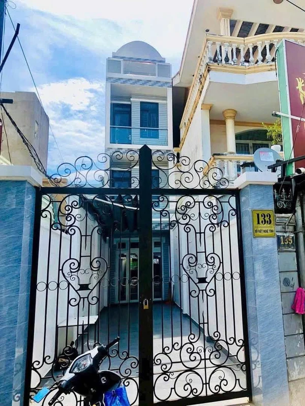 Bán nhà 4 tầng mặt tiền 93m² Xô Viết Nghệ Tĩnh, Vũng Tàu