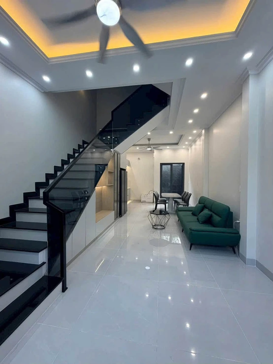 Bán nhà phố 4PN 143m² Thủ Đức gần Vinhomes Grand Park 6,05 tỷ - Ảnh thu nhỏ 2