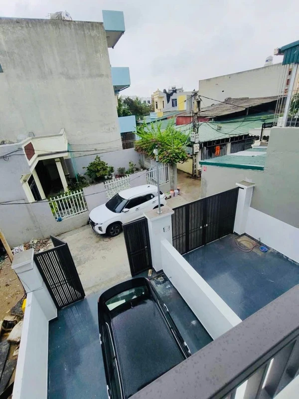 Bán nhà 3 tầng 80m² Trịnh Kiểm nhỉnh 3 tỷ