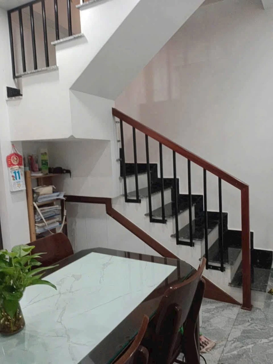 Bán nhà phố 60m2 3 tầng Nguyễn Công Trứ 1 tỷ 350 triệu - Ảnh thu nhỏ 4