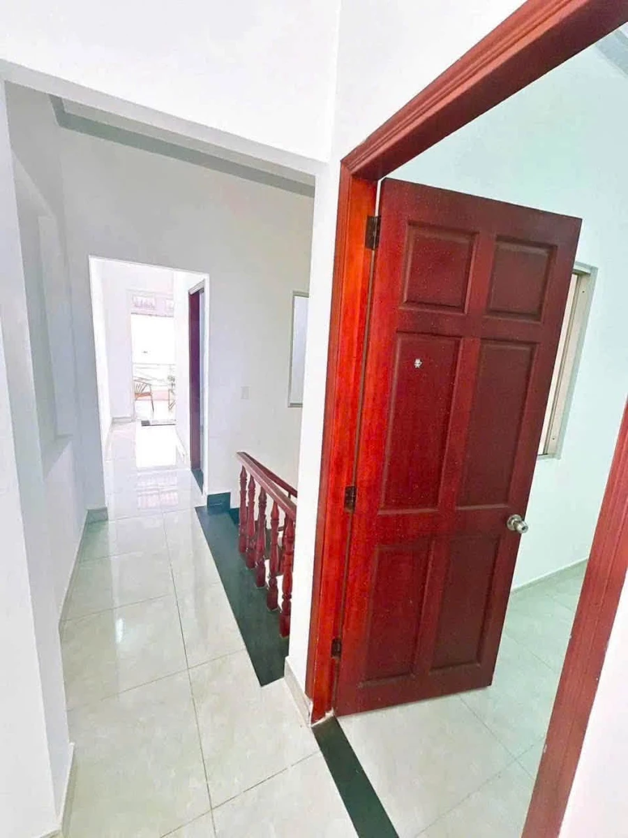 Nhà 1 trệt 1 lầu 2PN 60m² Dĩ An, giá 3 tỷ 680 triệu - Ảnh thu nhỏ 4