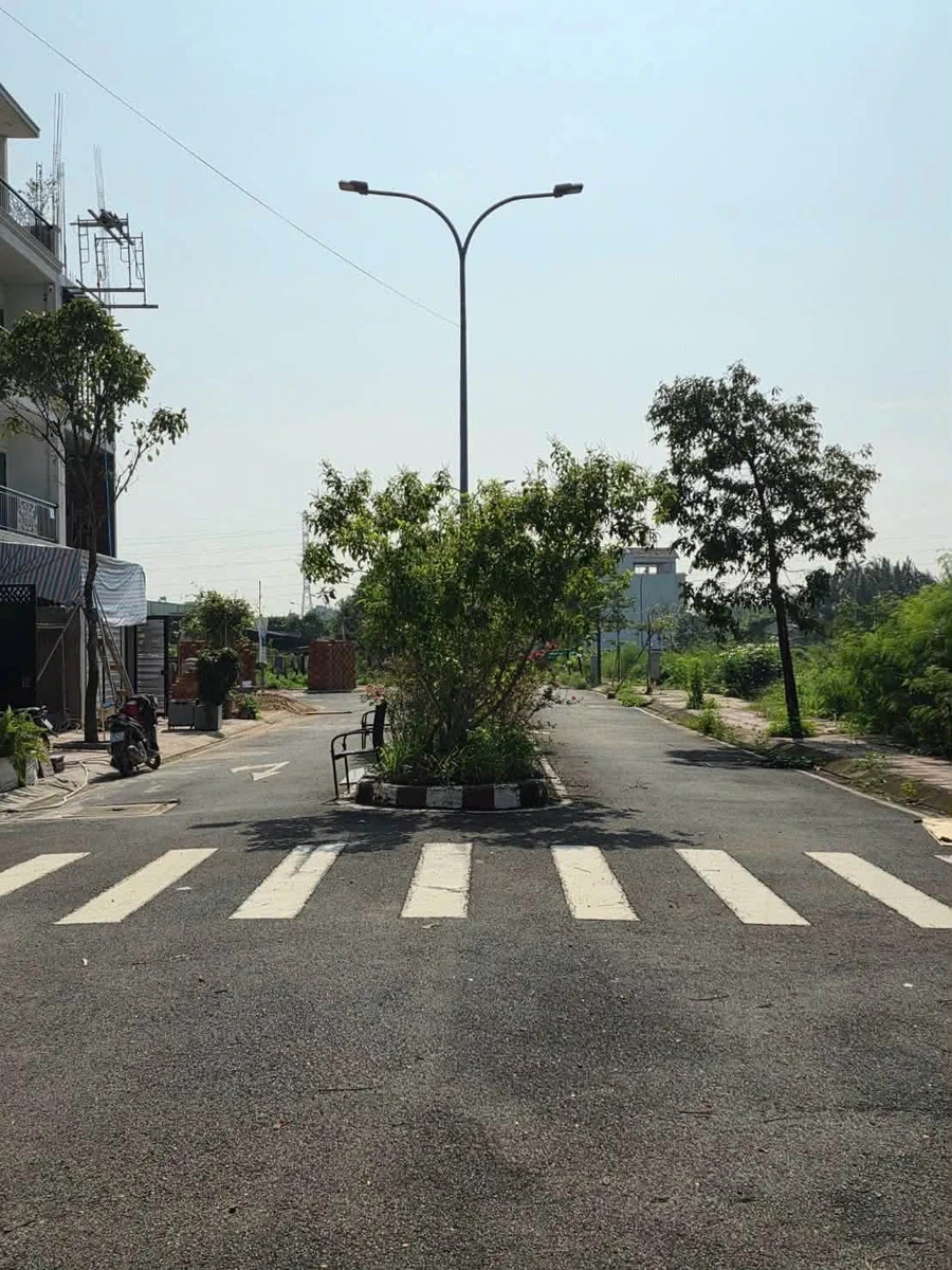 Bán lô góc 132m² đường 16m, 12m Nguyễn Duy Trinh Quận 2 - Ảnh thu nhỏ 2