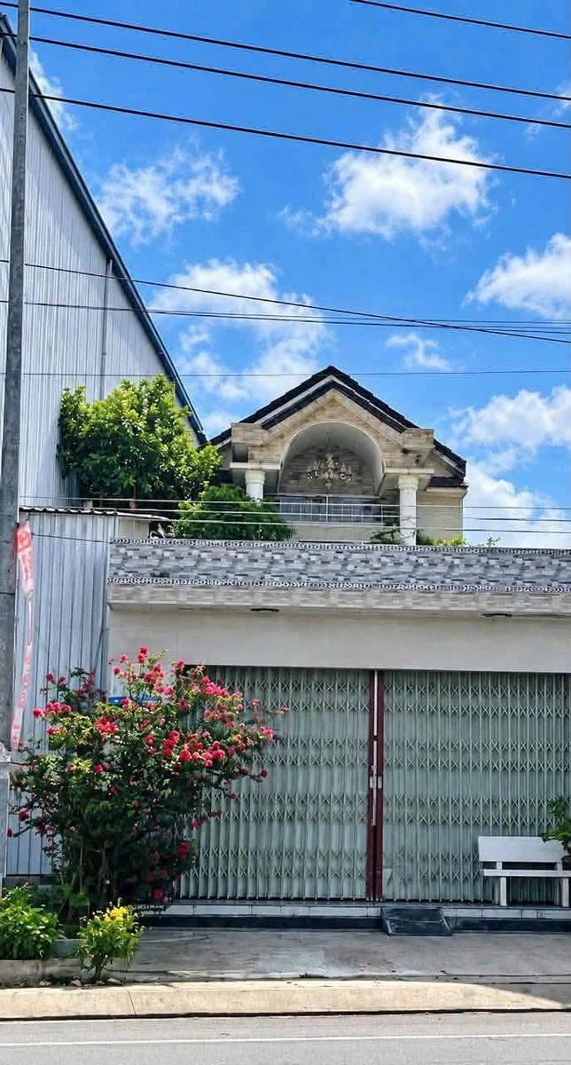 Bán nhà mặt tiền Tỉnh lộ 833, 204m², 5 phòng ngủ, phường Long An, Tây Ninh - Ảnh thu nhỏ 2