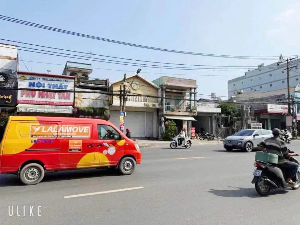 Nhà bán mặt tiền Quốc Lộ 1A 200m², giá 8 tỷ, Nhà Bè - Ảnh thu nhỏ 3