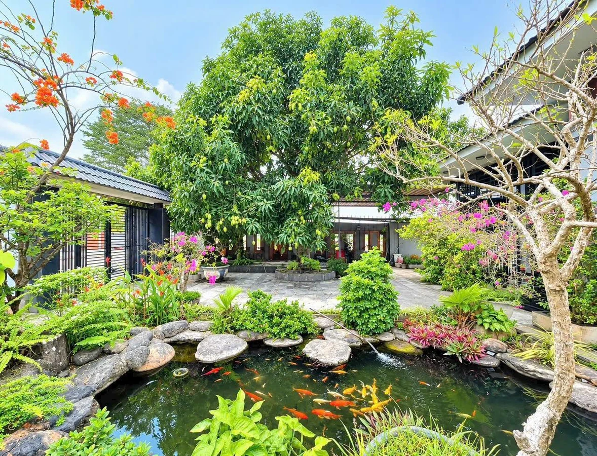 Cho thuê biệt thự 300m2, 2PN, khu đô thị ven sông Thủ Đức - Ảnh 1