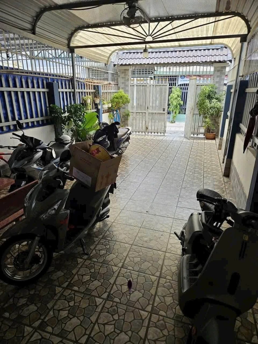 Bán nhà rộng 207m² giá 2 tỷ Phú Hòa Bình Dương - Ảnh thu nhỏ 3