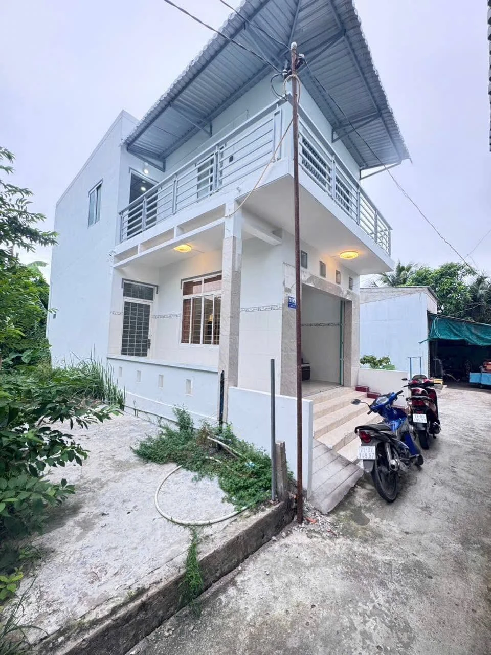 Bán nhà 1 trệt 1 lầu 136m² Phú Tân - Ảnh 1