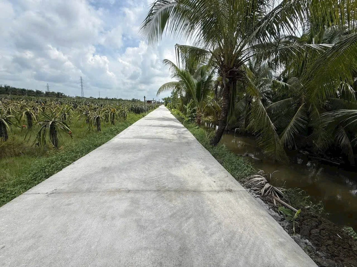 Bán đất thổ cư mặt tiền đường đan 5x35m, sổ hồng riêng, giá 690 triệu tại Vĩnh Công, Tây Ninh - Ảnh 1