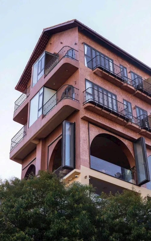 Bán khách sạn 23 phòng Đà Lạt 348m² 40 tỷ