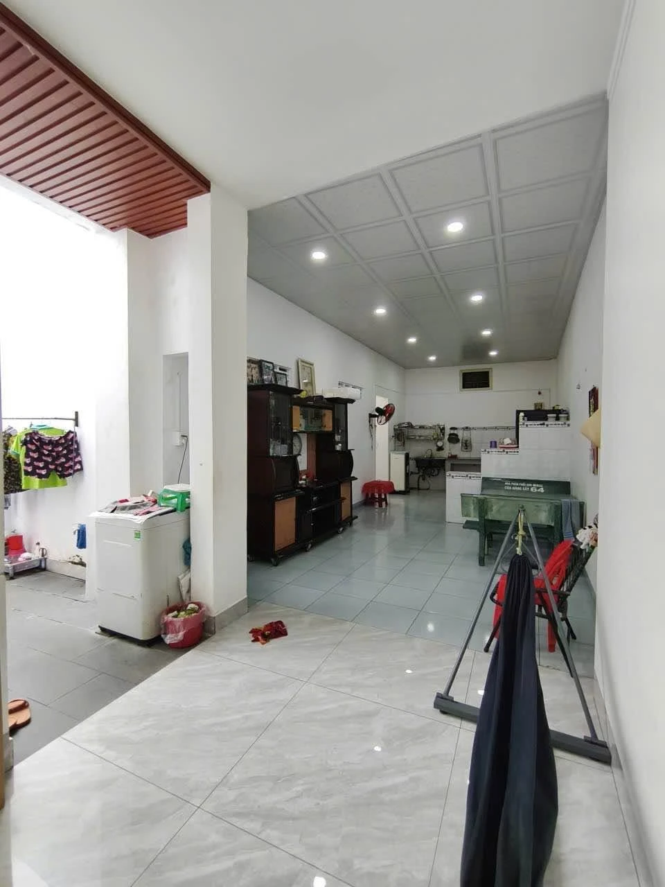 Bán nhà 1 trệt 1 lầu 5PN sổ riêng thổ cư giá 2,1 tỷ tại Xuân Tân - Ảnh 1