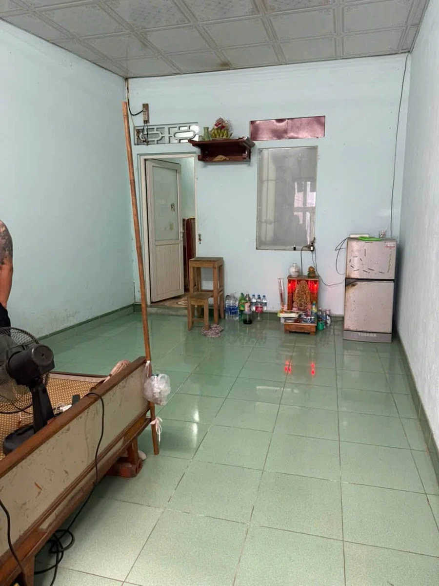 Bán đất tặng nhà cấp 4 Giếng Đáy 69m2, Phường Việt Hưng - Ảnh thu nhỏ 2