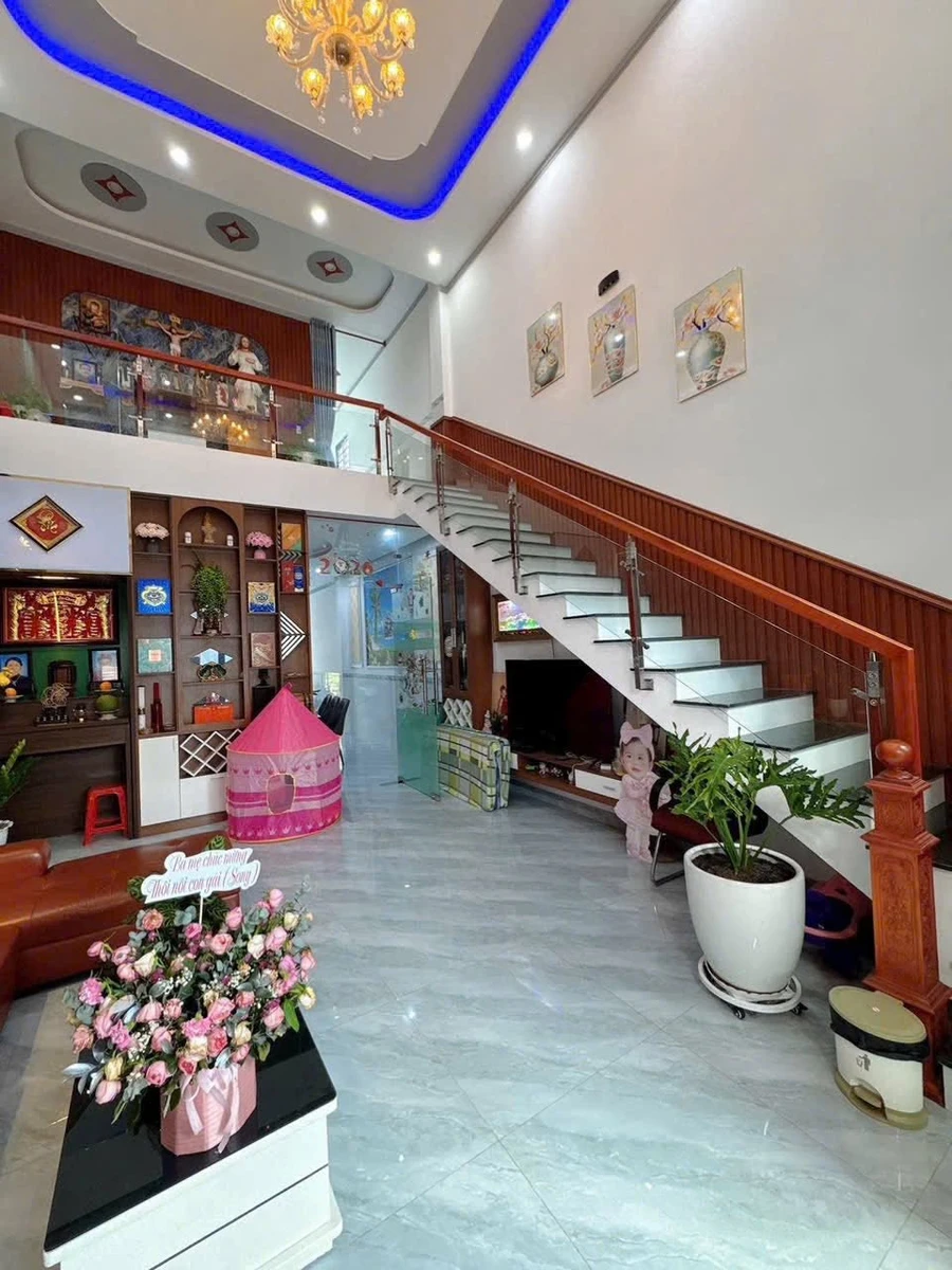 Bán nhà gác lửng 180m² 3PN Trảng Dài Biên Hòa 2,95 tỷ - Ảnh thu nhỏ 2