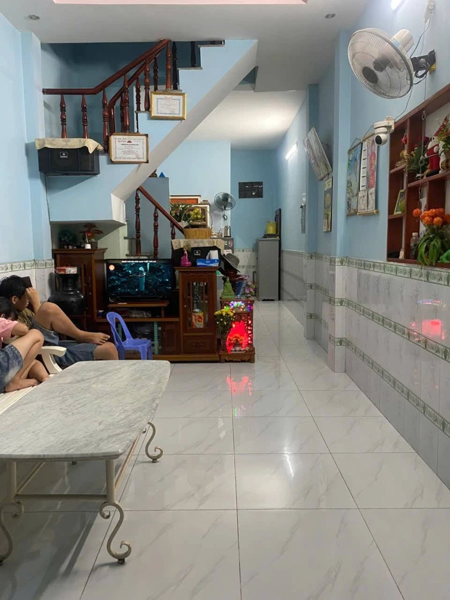 Bán nhà lầu trệt 2 phòng ngủ 45m² Tân Đông Hiệp 1,25 tỷ - Ảnh 1